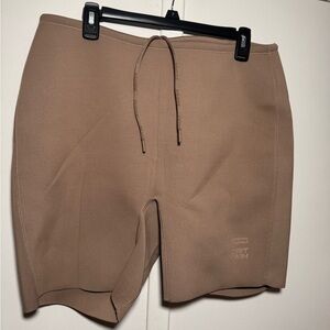 ❤️ SKIMS Sport Swim Mid Thigh Shorts 2X NWT